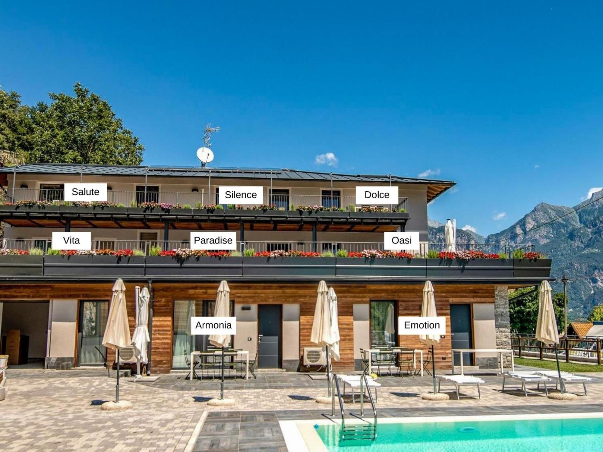 Dascio Emotion Ferienwohnung Mit Terrasse Am See Luaran gambar